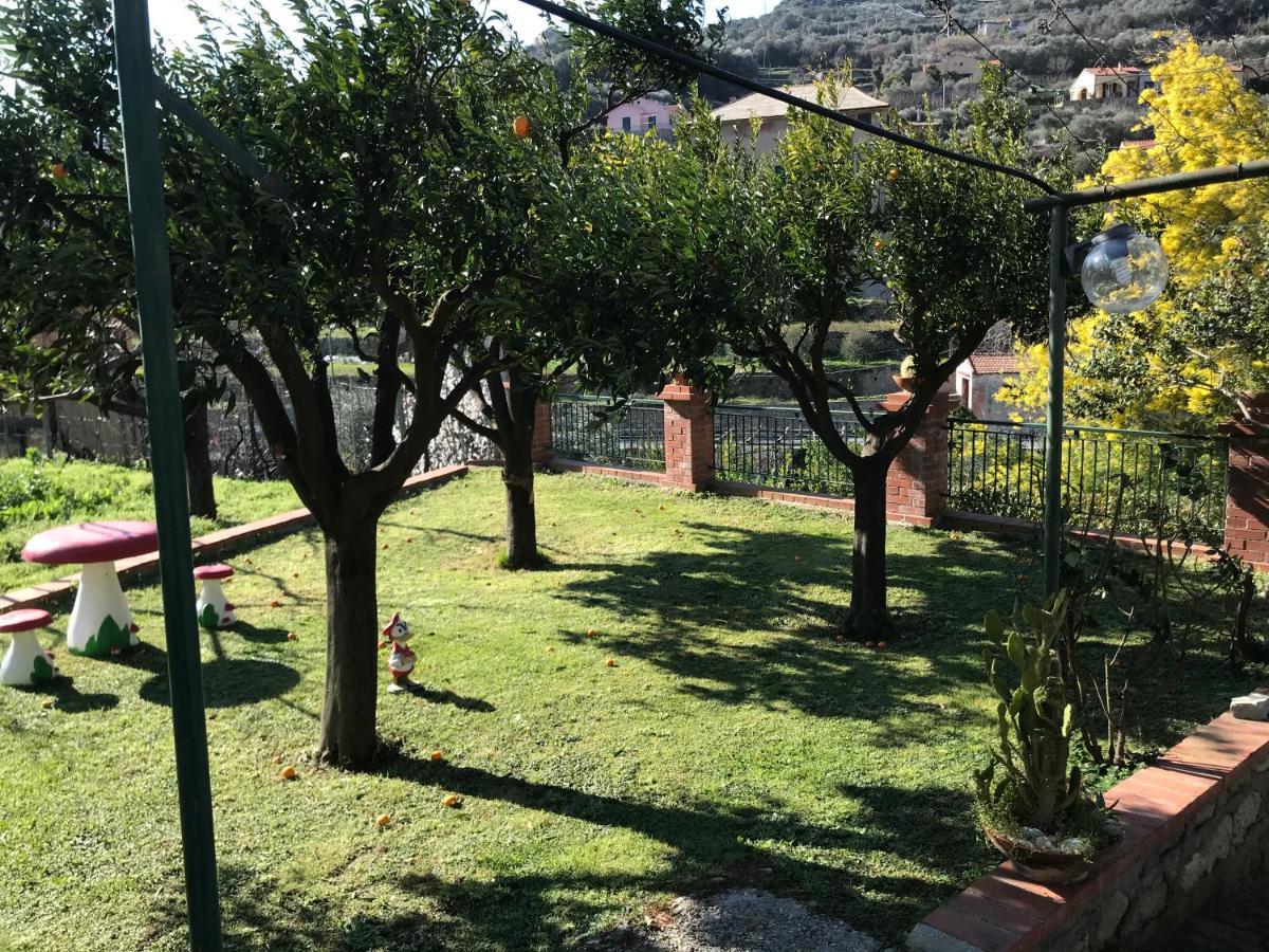 Rocca Di Corno Guest House Finale Ligure Luaran gambar